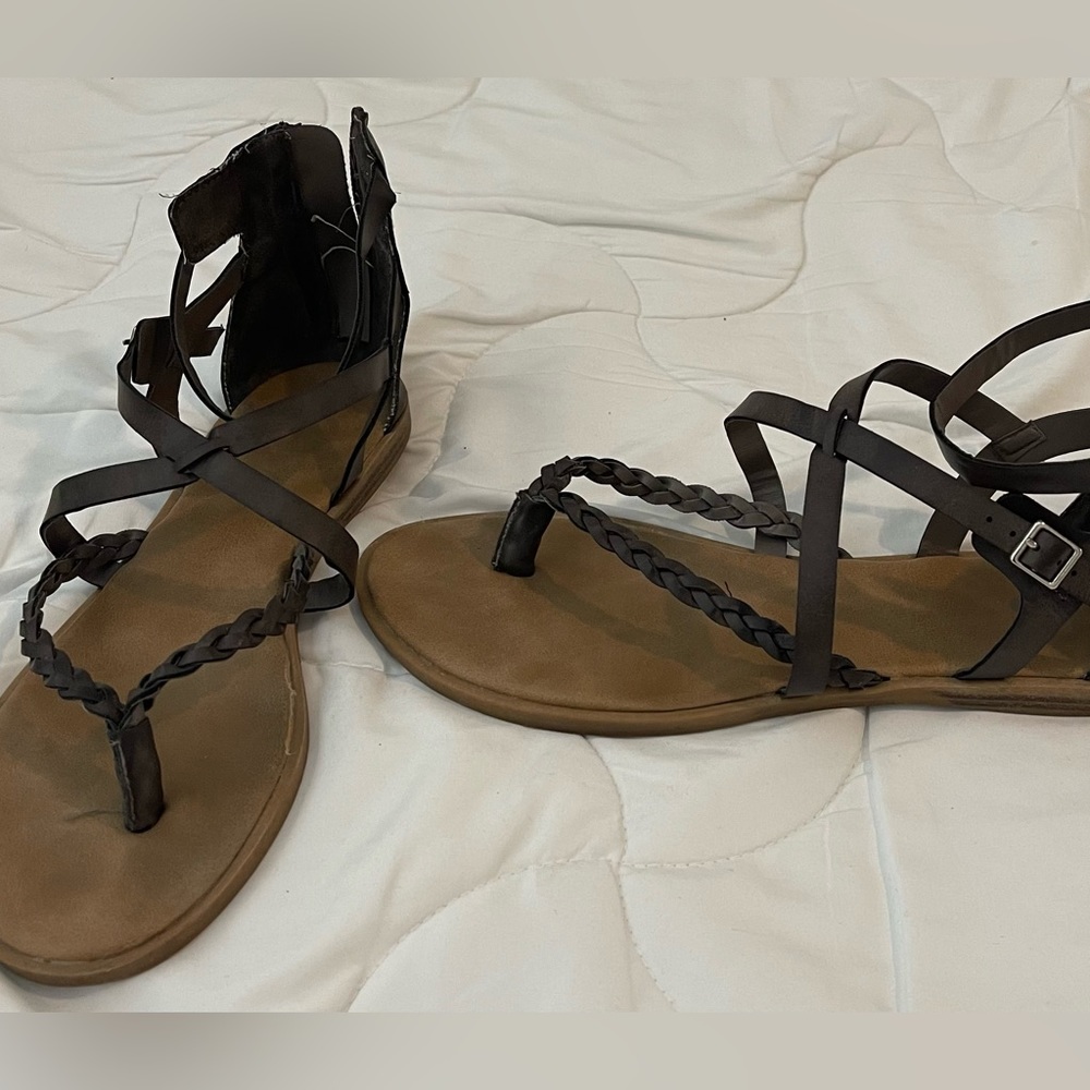 Gladiator sandals